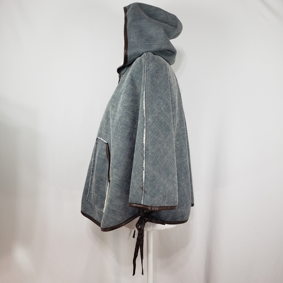 Anthropologie Hei Hei Reversible Cape - Picture 6 of 13